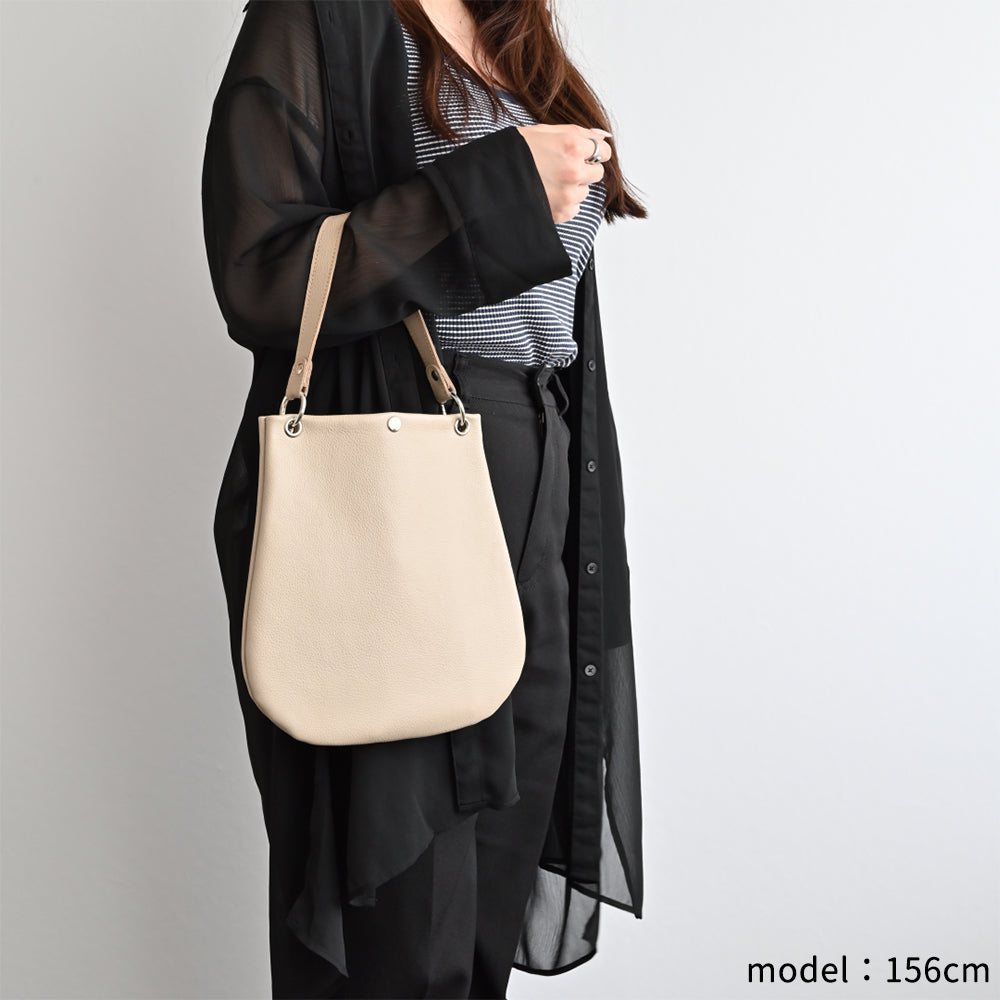 姫路レザー シュリンクレザー BIGミトンポシェット TKM